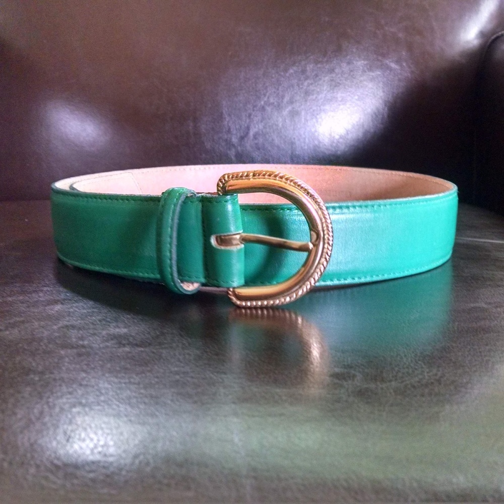 Vintage Jos. A. Bank leather belt size M
